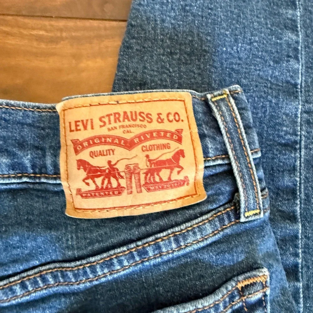 Levis Wedgie Skinny Jeans‎ Womens W28 Blue High Rise Button Fly Denim Classic